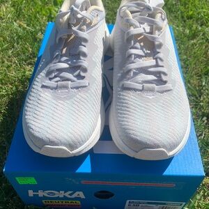 Hoka W Solimar Light Gray Athletic Shoes New in Box #1123075 Size 6.5